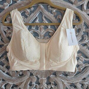 Emma Bra NWT Front Closure Comfortable Women's Cream Intimate Bra size 3XL